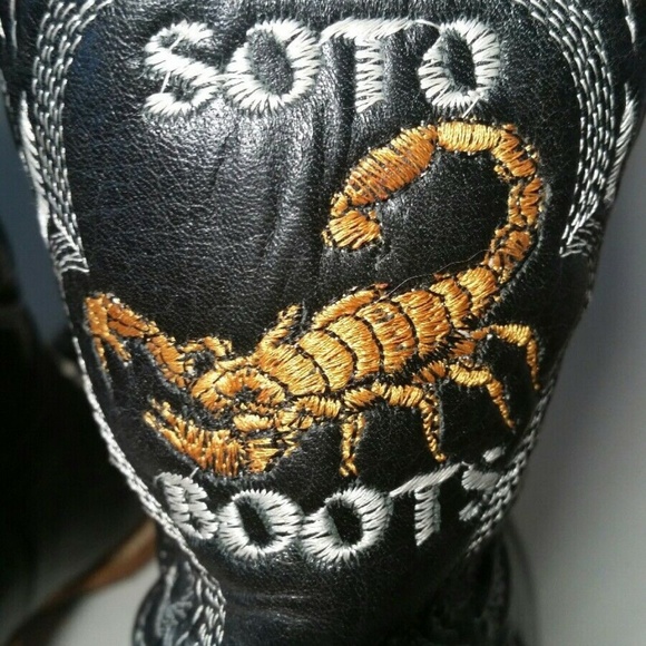 Soto cowboy boots black buckstich W9.M7 scorpion - Picture 5 of 7